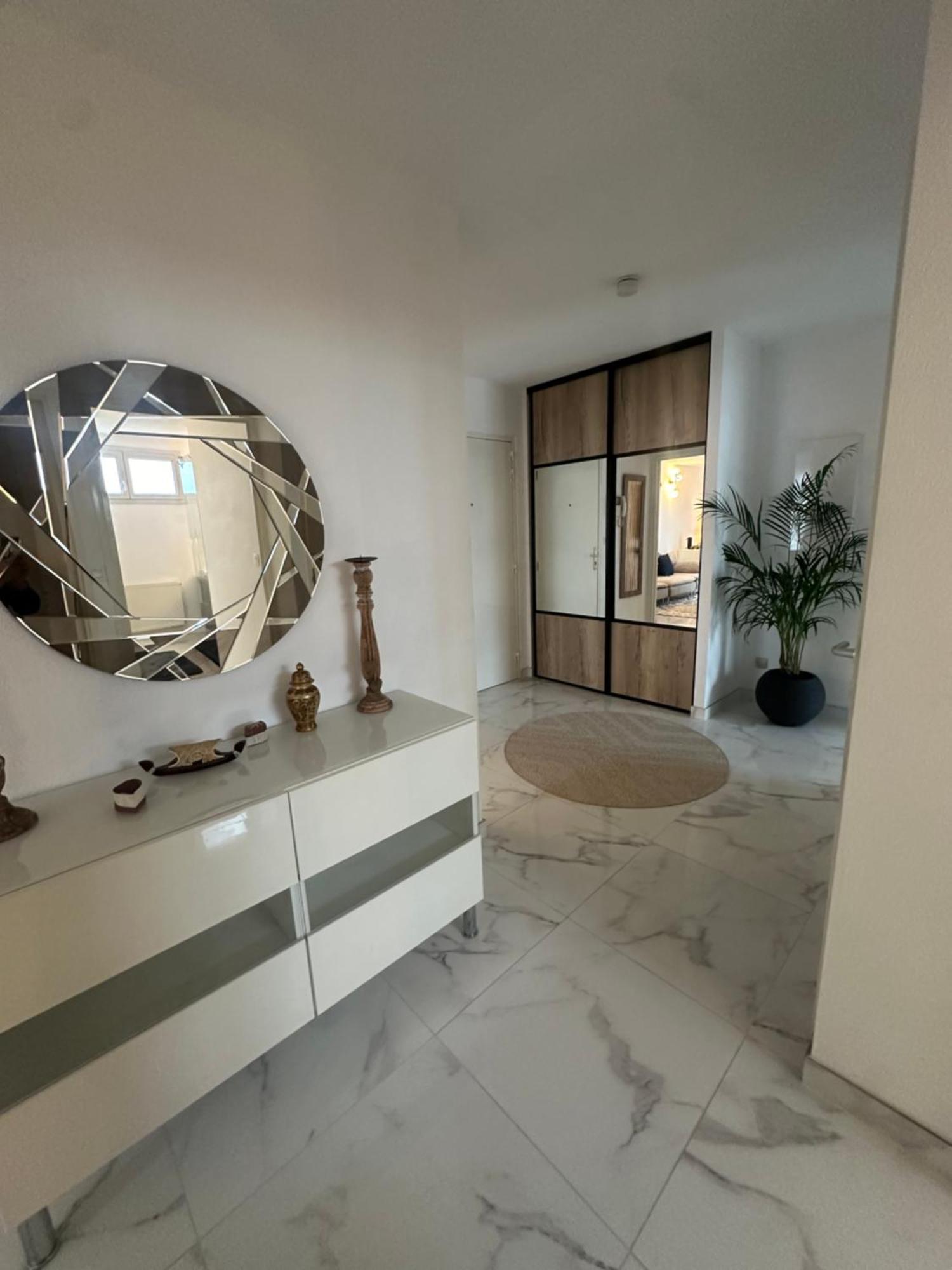 Apartamento Tres Beau Trois Pieces Avec Vue Degagee Estrasburgo Exterior foto